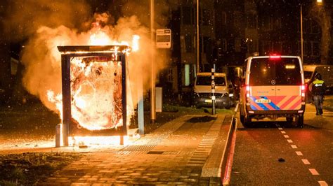 Rellen In Zeker Tien Gemeenten Na Avondklok