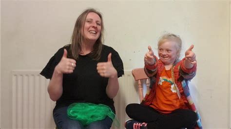 Makaton Sign Of The Week Green 💚 Youtube