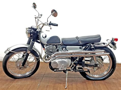 Lot 1964 Honda CL72 250 Scrambler Motorcycle