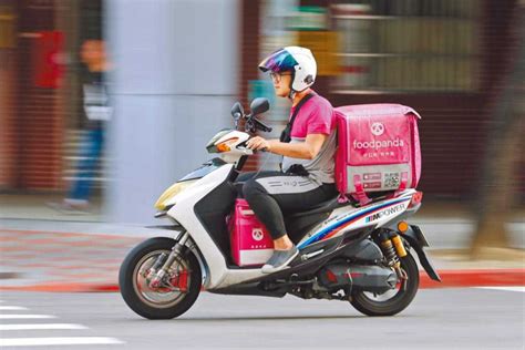 叫外送「等半天都沒來」她一問傻眼了 外送員理直氣壯喊：機車在充電 生活 Ctwant