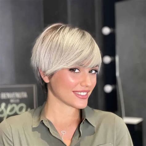 Coupe Pixie Bob Femme 2023 Voici Comment Adopter La Coiffure Tendance