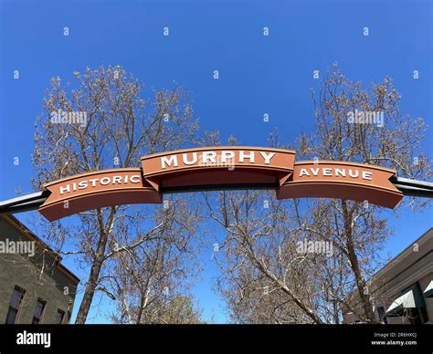 Historic Murphy Avenue sign on the arch - Sunnyvale, California, USA - 2023 Stock Photo - Alamy