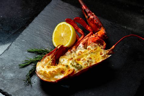 What S The Difference Between Lobster And Crab Fanatically Food