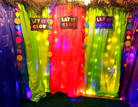 diy photo booth backdrop 7