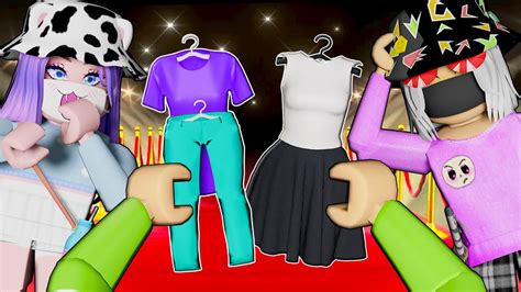 ПОКАЗ МОД НО ТОЛЬКО ОТ ПЕРВОГО ЛИЦА Roblox Fashion Show Youtube