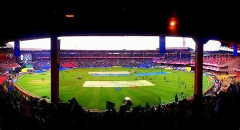 Chinnaswamy Stadium | WhatsHot Bangalore