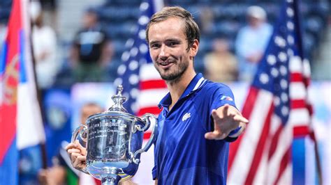 Us Open La Dr Le De C L Bration De Daniil Medvedev Apr S Son Sacre