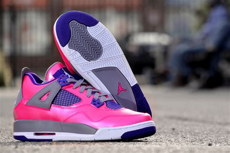 Air Jordan IV GS "Pink Foil" - Arriving at Retailers - SneakerNews.com