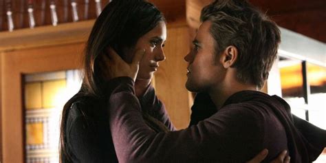 The Vampire Diaries: Stefan & Elena's Relationship, Season By Season