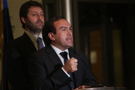 Diputado Donoso Se Reúne Con Distintas Fundaciones Para Tratar Entrega