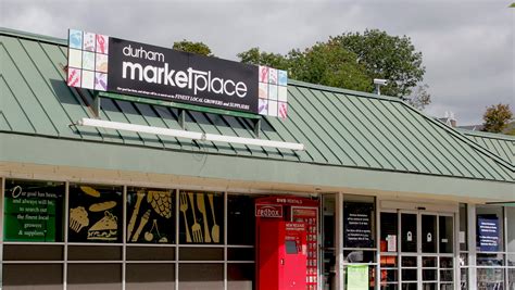 Beloved grocery store closing Sunday