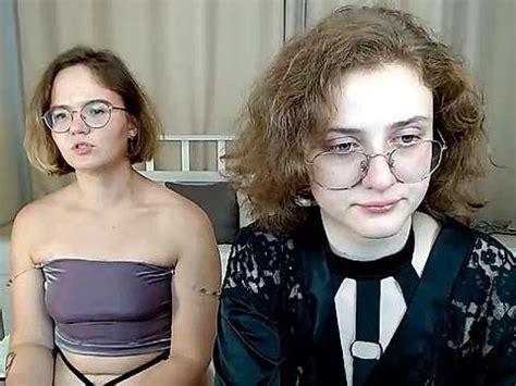 LeahAnny Nude Pussy Closeups On Cam For Live Sex Video Chat PussyCloseup