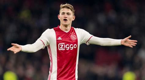 Barcelona rumored to be interested in Matthijs de Ligt