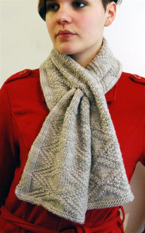 Reversible Keyhole Scarf Pdf Knitting Pattern Etsy