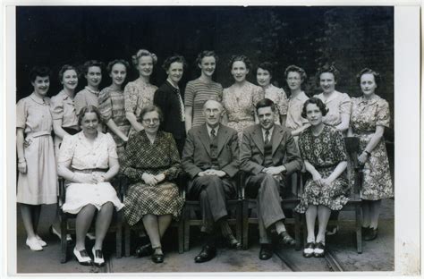 Duckworth and Turner shoe factory employees | discoverywall.nz