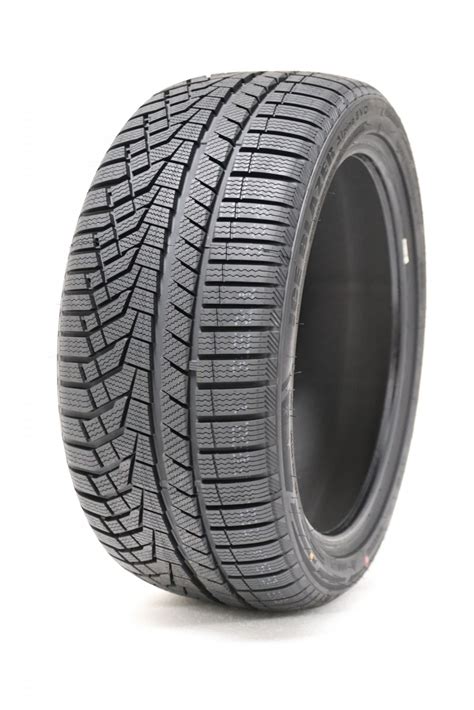 Winter tyres 225 45 R17 Sailun Ice Blazer Alpine EVO1 Riepu Garāža