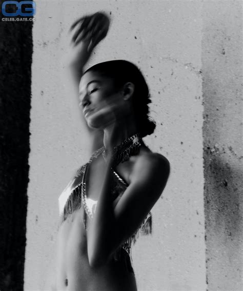 Zendaya Coleman Nude Pictures Onlyfans Leaks Playboy Photos Sex Scene Uncensored