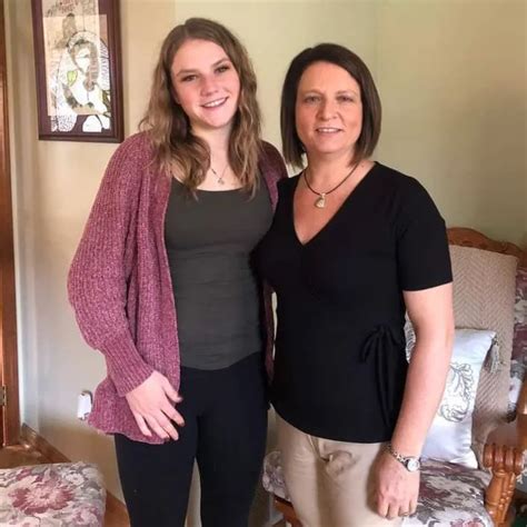 What Dirty Things Would You Do To Her An Her Mom Nudes MotherDaughter NUDE PICS ORG