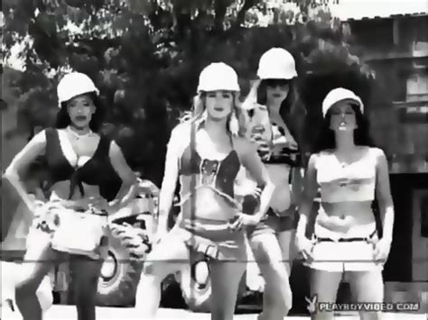 CMNF Naked Workers