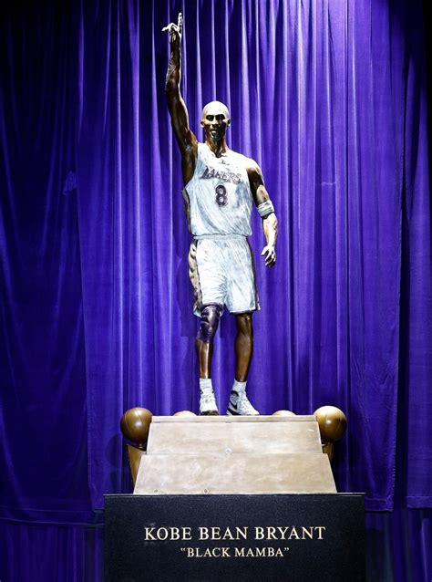 Kobe Bryant Statue Revealed At Crypto.Com Arena