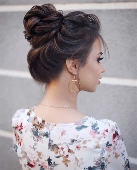 21 Cute and Easy Messy Bun Hairstyles – StayGlam