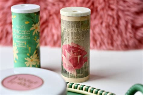 1970s Avon Talc Set Delicate Daises And Roses Perfumed Talc