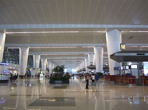 DELHI AIRPORT FLIGHT STATUS - DELHI AIRPORT | DELHI AIRPORT FLIGHT ...