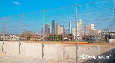 What are the benefits of commercial fencing? - Designmaster Fence