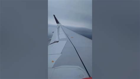 How Airplane Wings Work During Landing Youtube