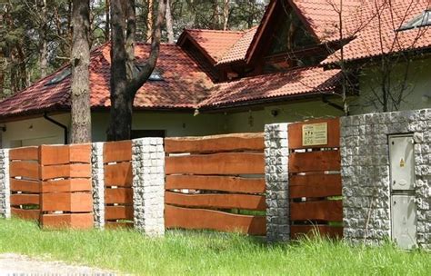 Дървени огради. Огради и разклонения на дъски (ГАЛЕРИЯ)