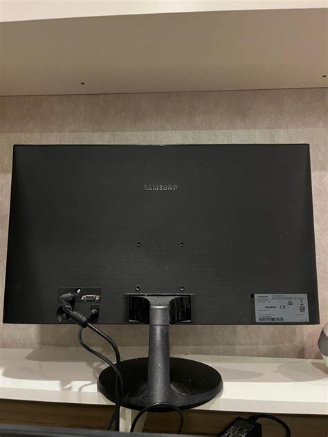 SAMSUNG 24 FHD LED MONITOR VGA HDMI S24F350FHE Computers Tech