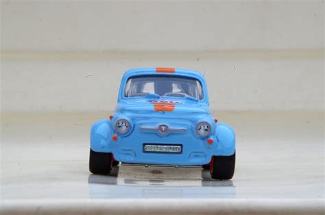 Mustang Fan Peru Fiat 500D Modificado 1960s Hot Wheels