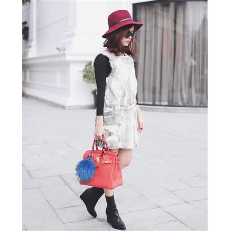 Sao Hot Girl Vi T Di N G Trong K Ngh T T T M I