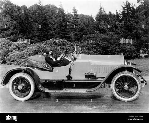 1918 Stutz Bearcat Black And White Stock Photos And Images Alamy