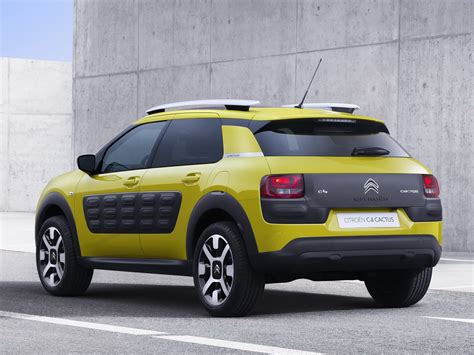 Citroen C4 Cactus Interior and Exterior Photos Leaked - autoevolution