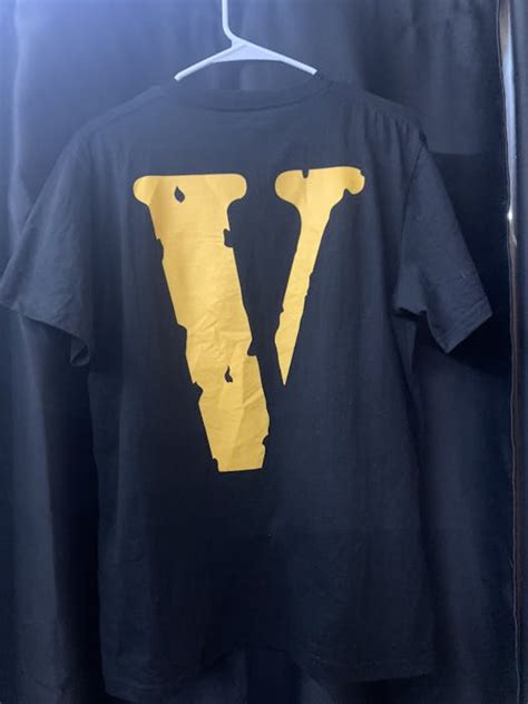 Vlone Friends Tee | Grailed