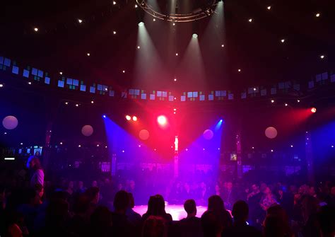 la soiree emma louise layla