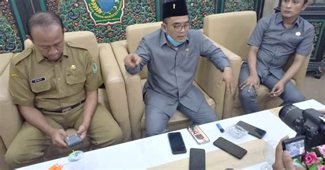 Dprd Terima Fattah Yasin Agus Muyadi Sebagai Cawabup Pamekasan