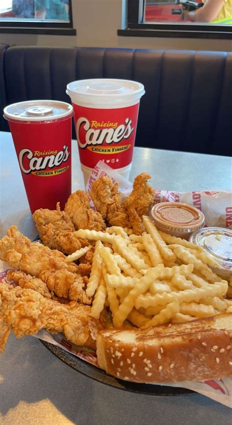 Raising Canes Aesthetic Yummy Comfort Food Soul Food Dinner Food Babe