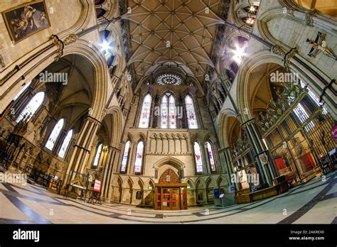 The South Transept Interior Of York Minster Stock Photo Alamy