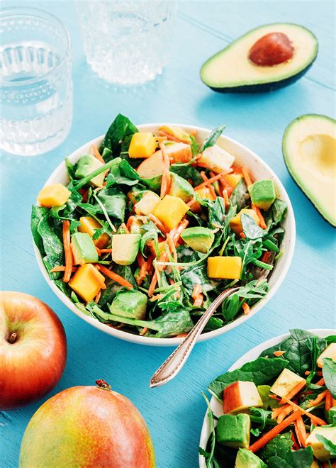 Avocado Mango Green Salad With Yogurt Dressing Live Eat Learn