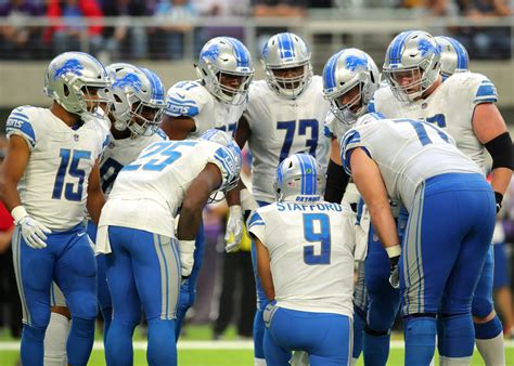 Detroit Lions offensive line ranked in the top 10 of NFL by PFF