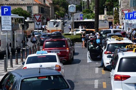 Državljanin S Makedonije ukrao torbu taksistu podignuta kaznena