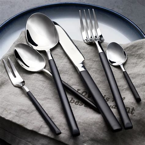 24pcs Western Royal Black Cutlery Set 18 10 Stainless Steel Dinnerware