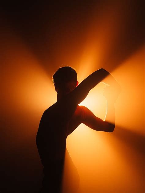yellow light photography stage light photography orange light
