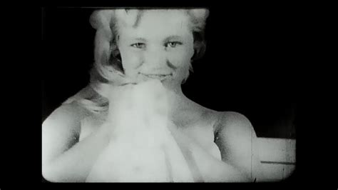 Free Busty Striptease Porn Videos XHamster