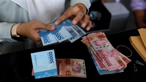 Nilai Tukar Rupiah Turun HARIAN MISTAR