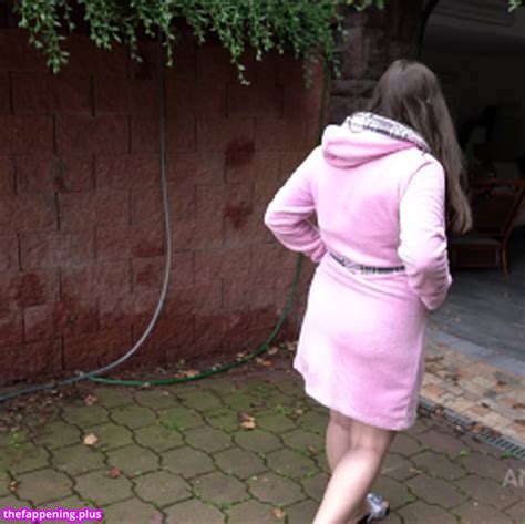 Taylee Wood Carol Gargulakova Https Tayleew D Tayleewoodd Nude OnlyFans Photo