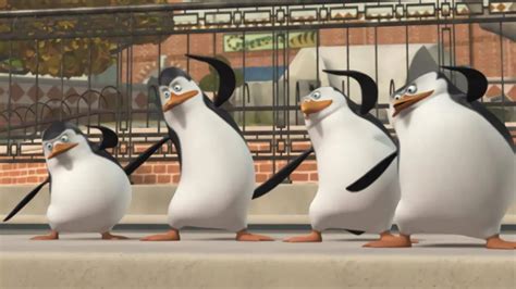 Les Pingouins de Madagascar S01E01 Qui flashe part en délire Série