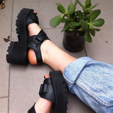 Don T Be Naked Shoes Dream Shoes Cute Shoes